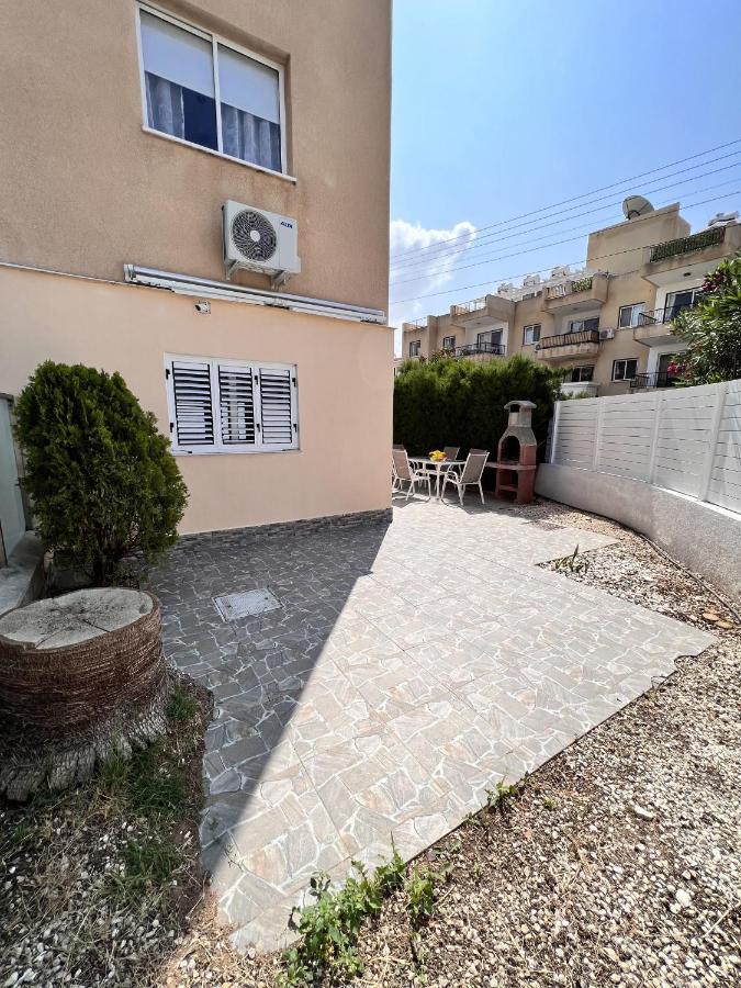 Pafia Sunbeach Townhouse 파포스 외부 사진